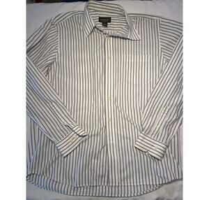 Eddie Bauer Men’s Large Button Down Shirt White Stripe 100% Cotton Long Sleeve
